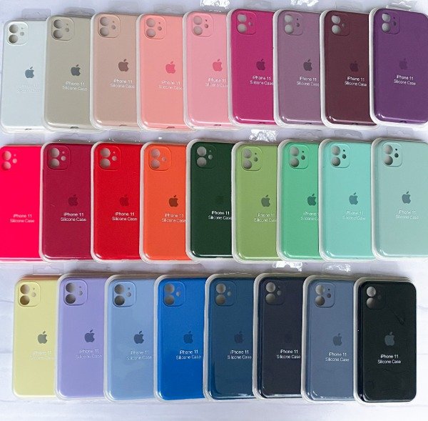 SILICONE CASE (7 - 15 PRO MAX)